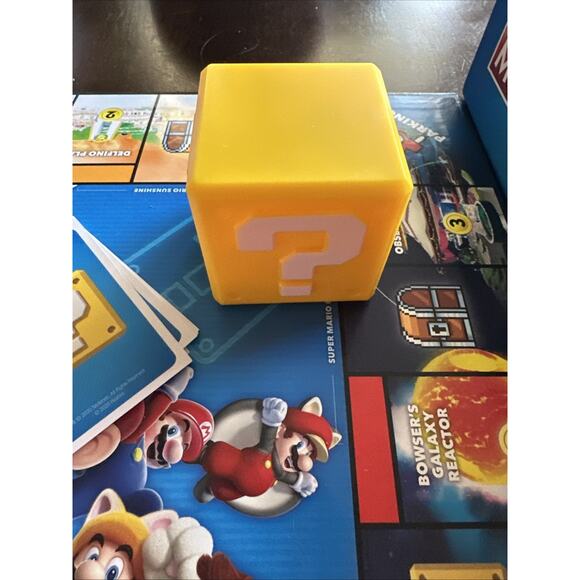 Hasbro Monopoly Super Mario Celebration Edition Board Game New (open box) - Picture 6 of 9